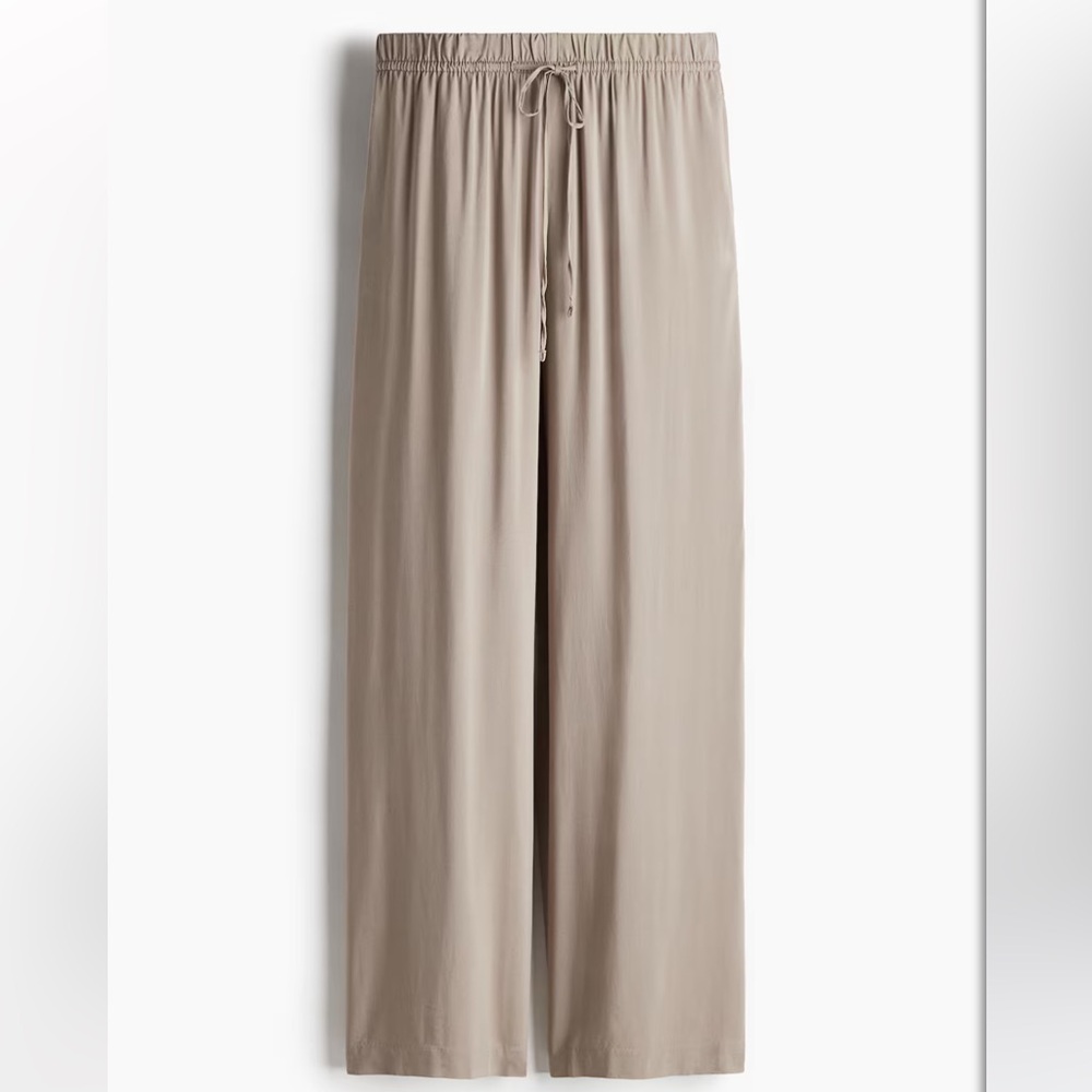 H&M Light Beige Drawstring Trousers - Picture 2 of 6